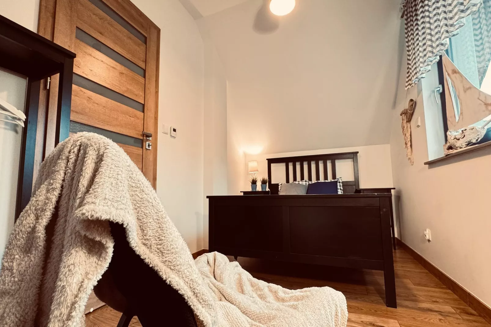 Dom wakacyjny Wilcza 12a dla 4 osób-Slaapkamer