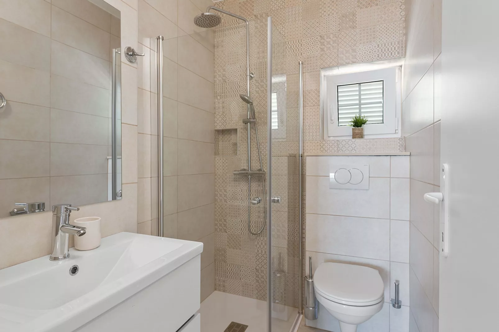 Superior apartment Tania 8-Badkamer