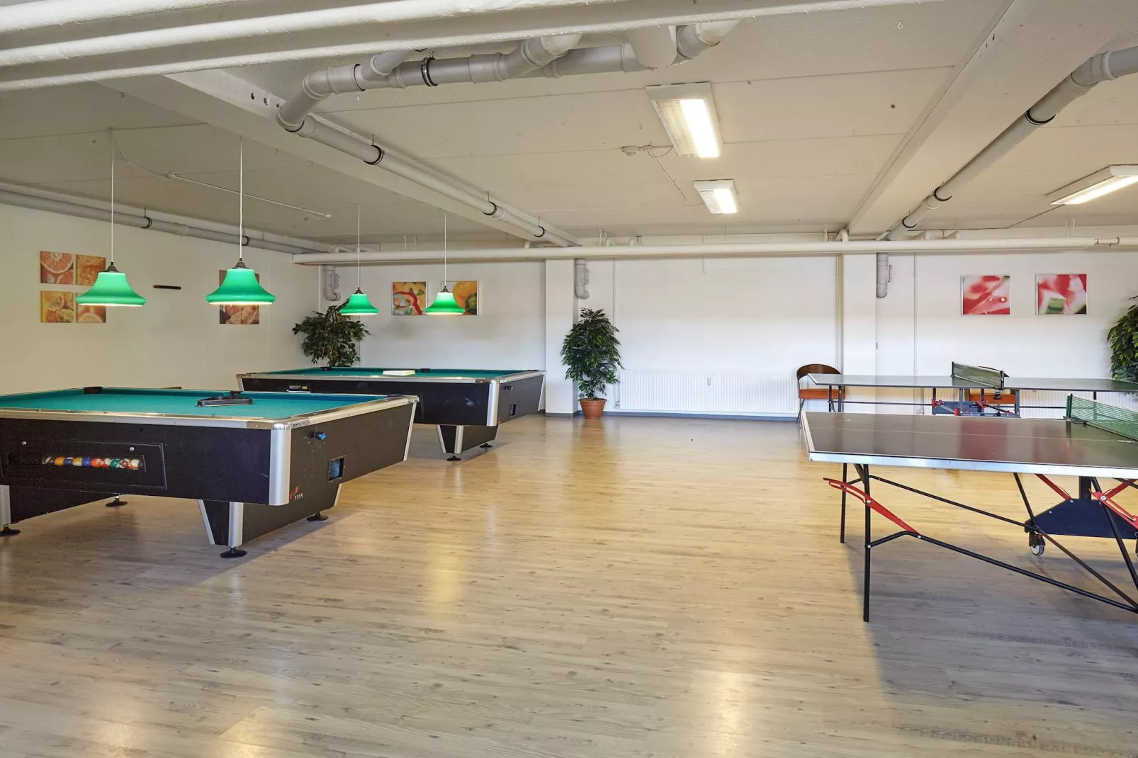 2 room,ground floor or 1. - Niet-getagd