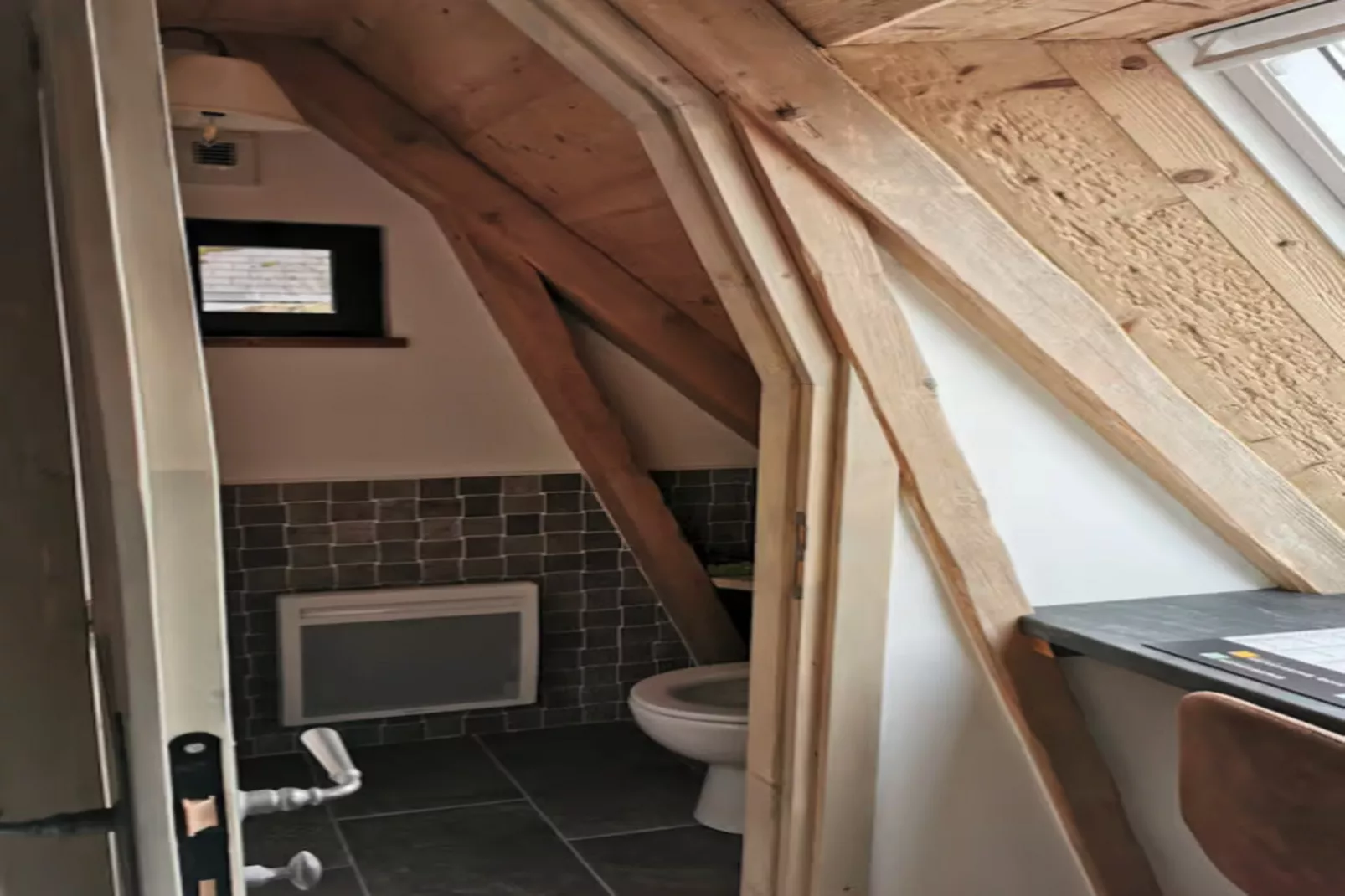 Buron Lou Fenestrou Le Mont Dore 4pers - Badkamer