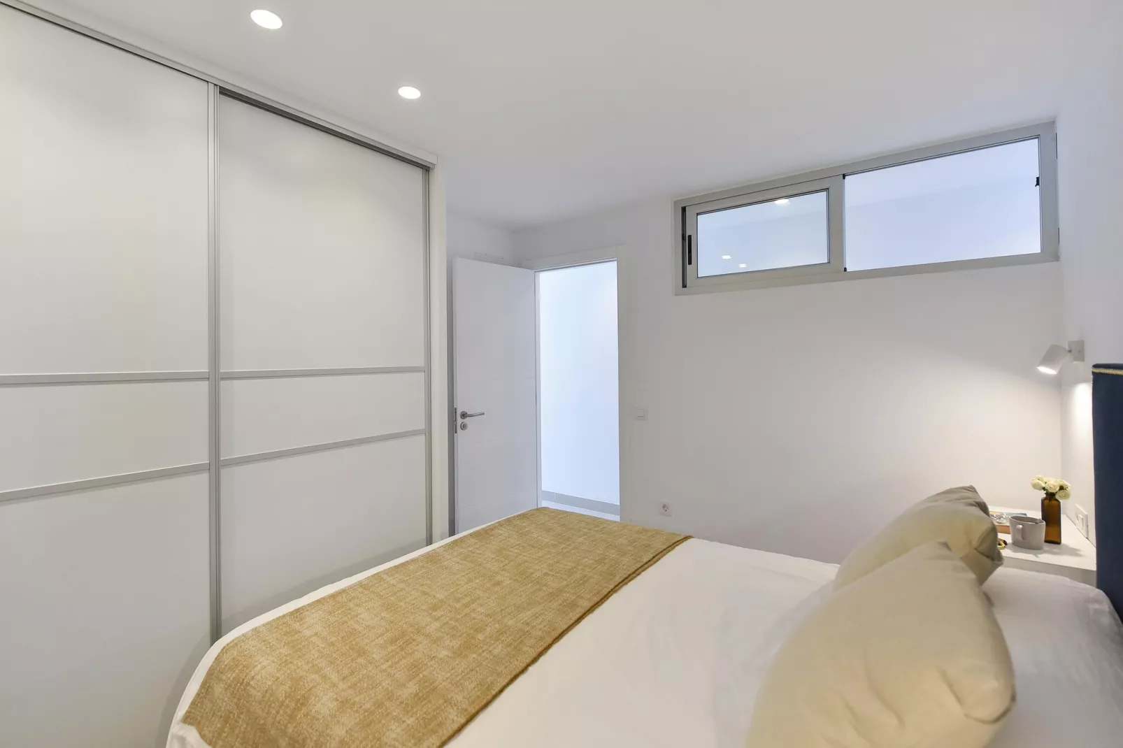 NASAS 12										-Slaapkamer