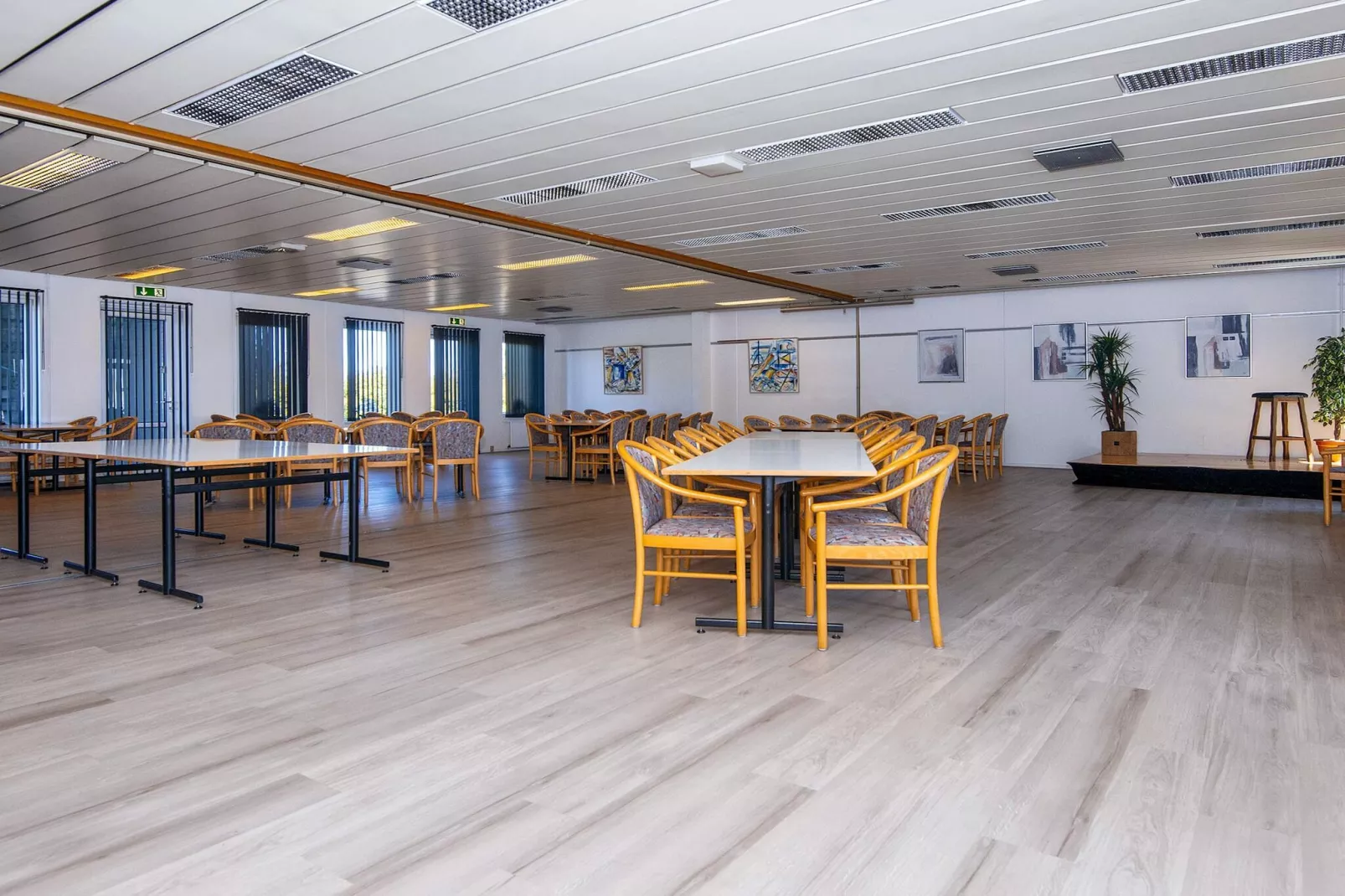 2 room,ground floor or 1. - Niet-getagd