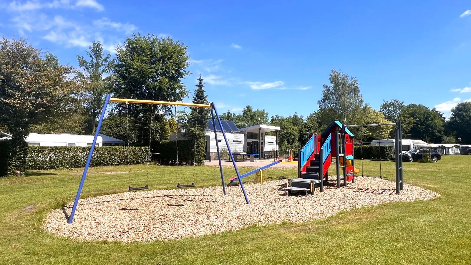 De Krekel-Faciliteiten