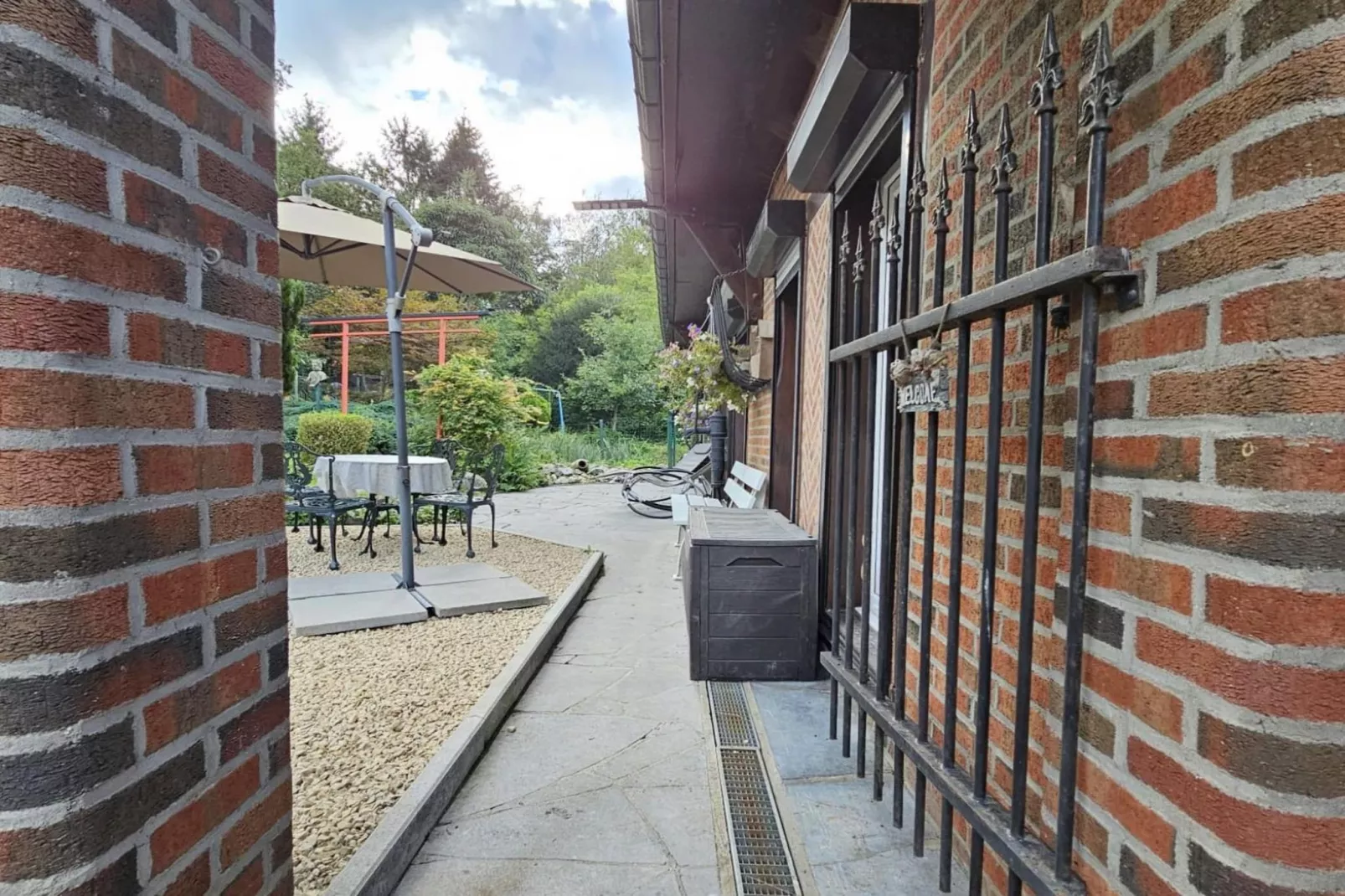 La Fermette du trône - Buitenkant zomer