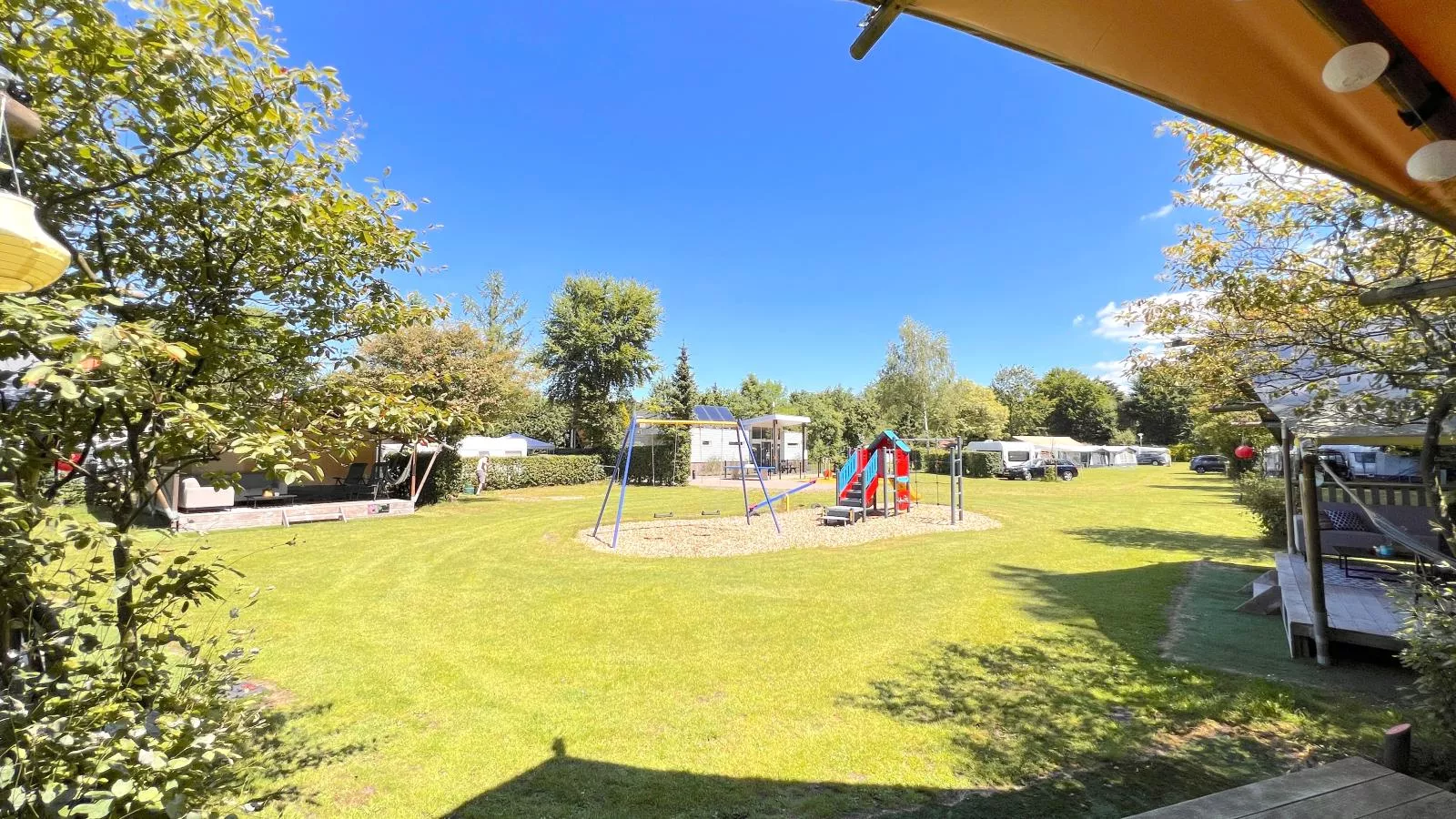 De Krekel-Faciliteiten