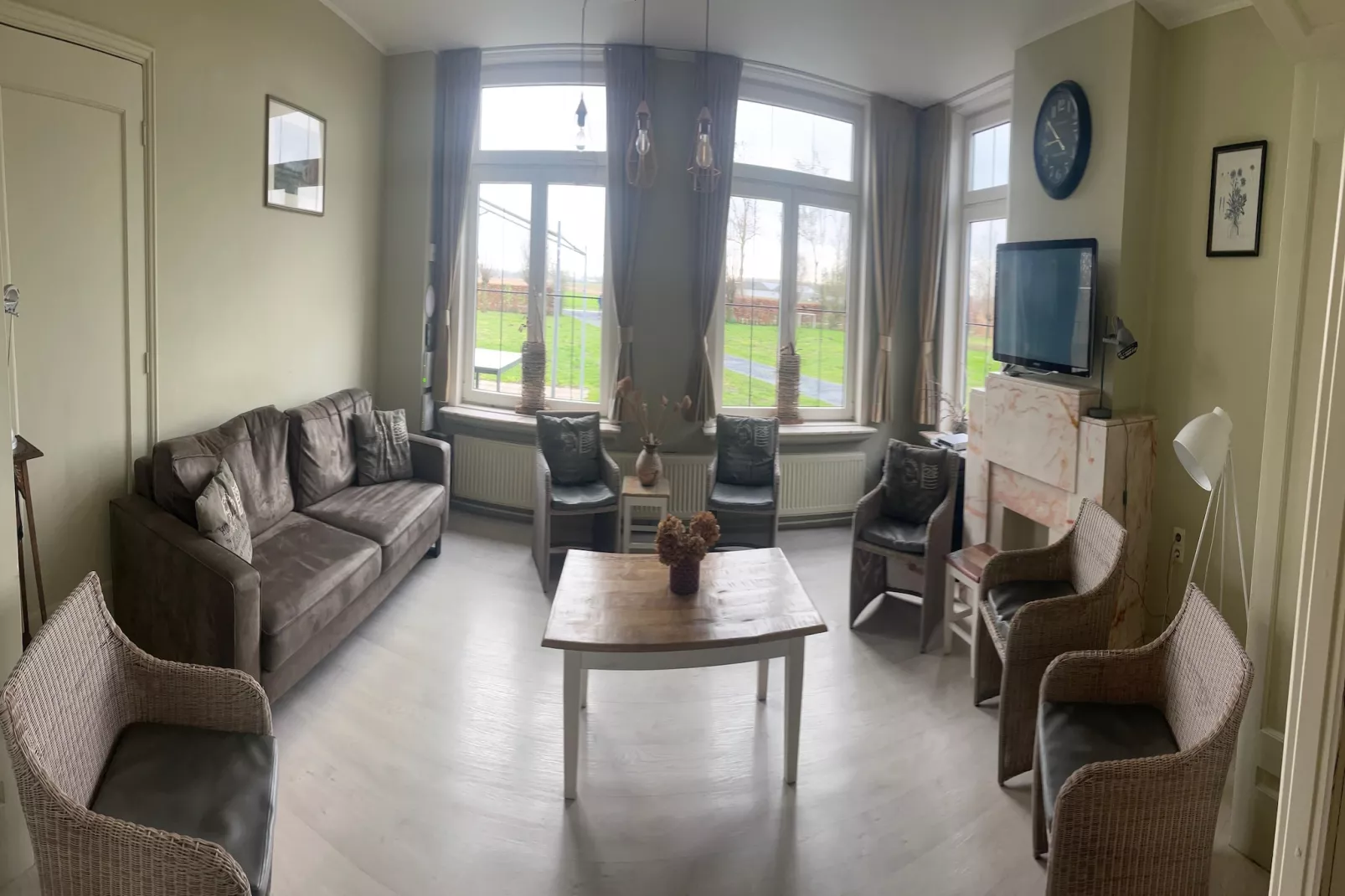 De Biezenpolder 't Groothuus - Woonkamer
