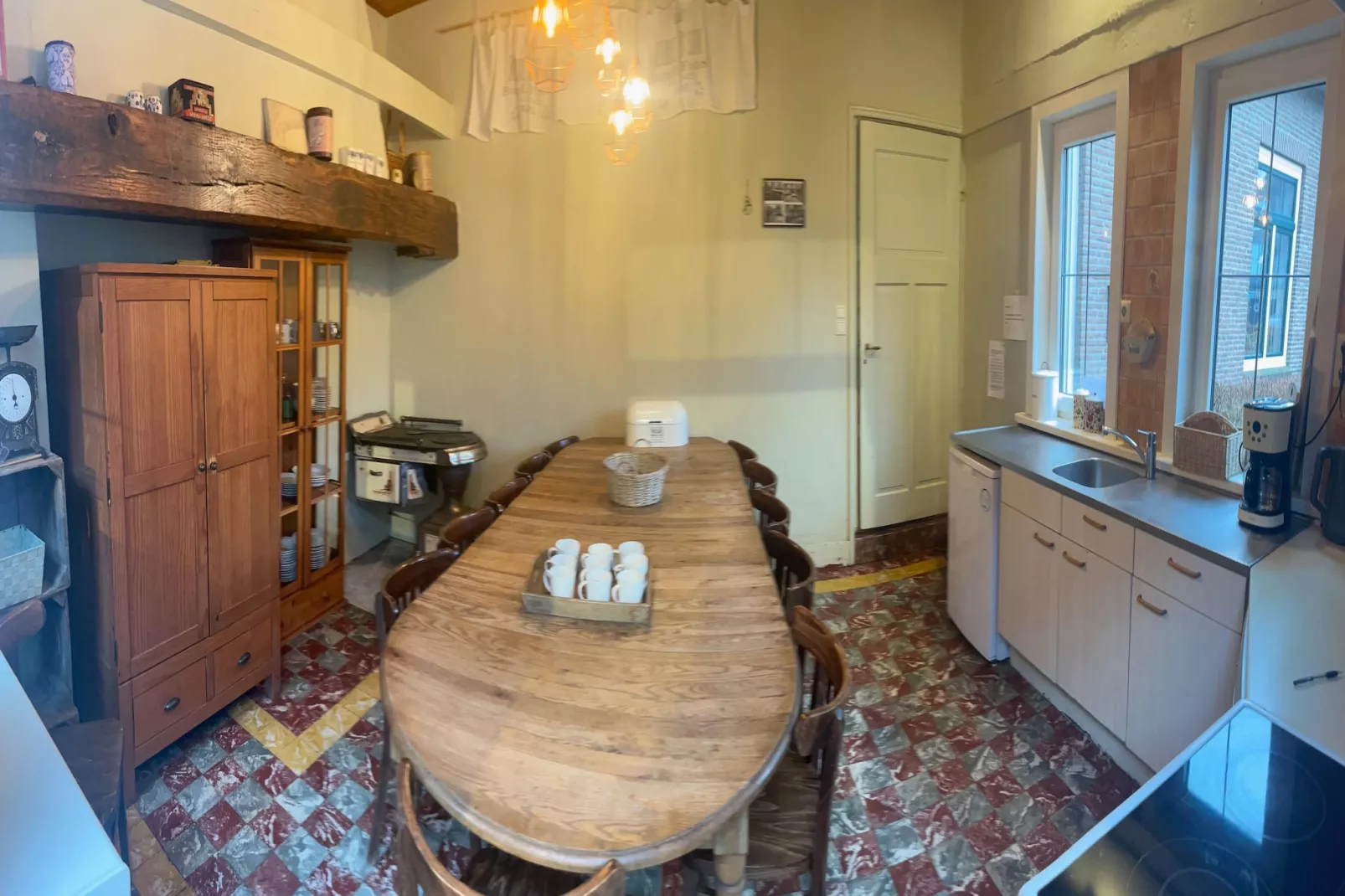 De Biezenpolder 't Groothuus - Eetkamer