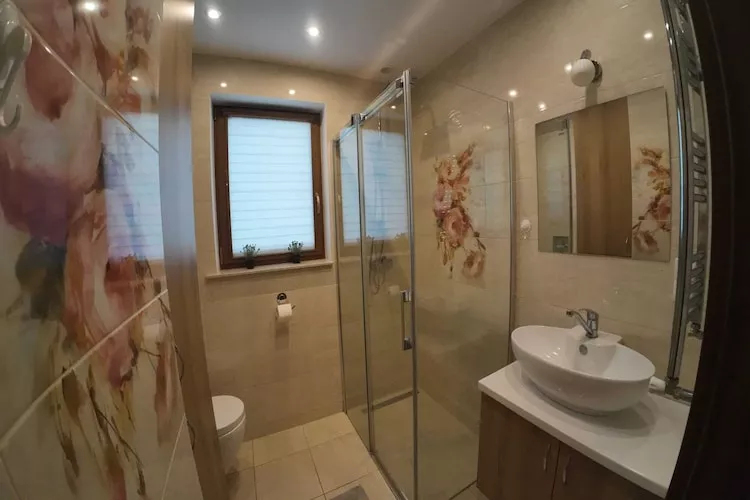 	Dom wakacyjny dla 8 osób w Dębinie - Badkamer