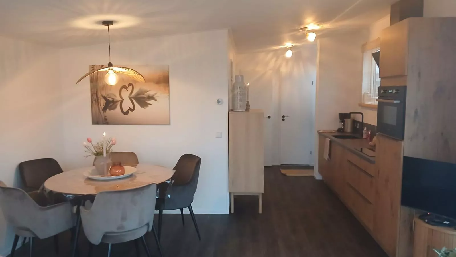 Joy of Giethoorn - Eetkamer