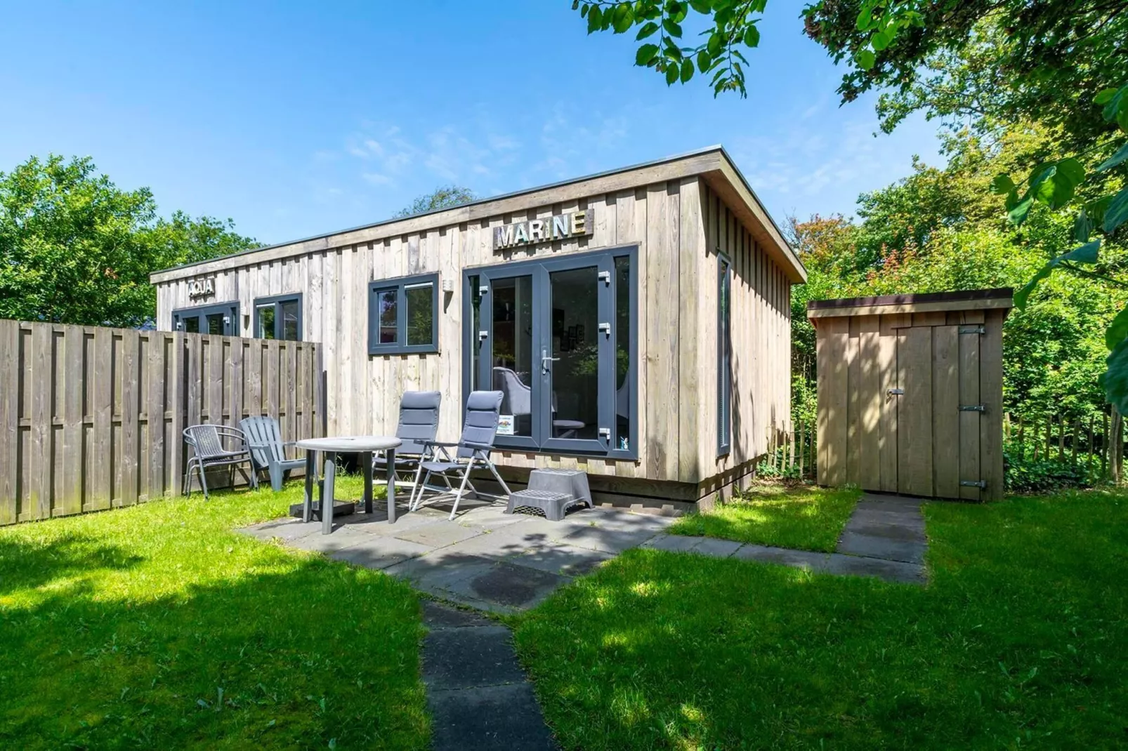 Beach Studio Campanula - Buitenkant zomer