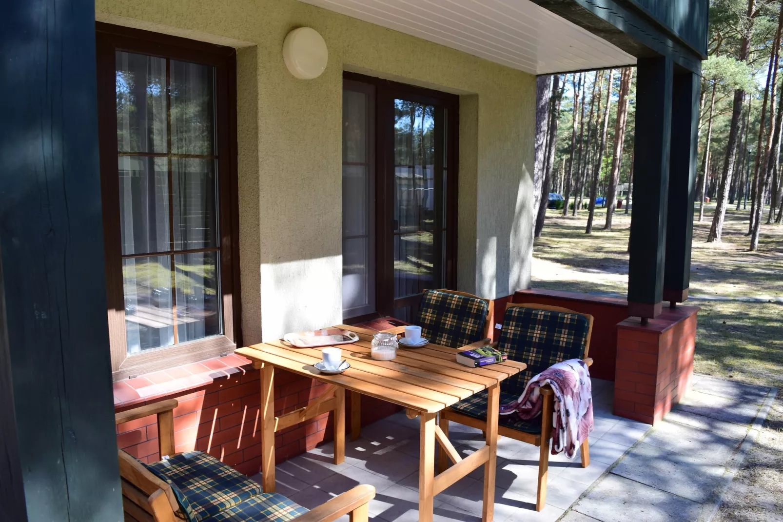 Piętrzowe domy wakacyjne w Rowach dla max 4 osób-Terrasbalkon