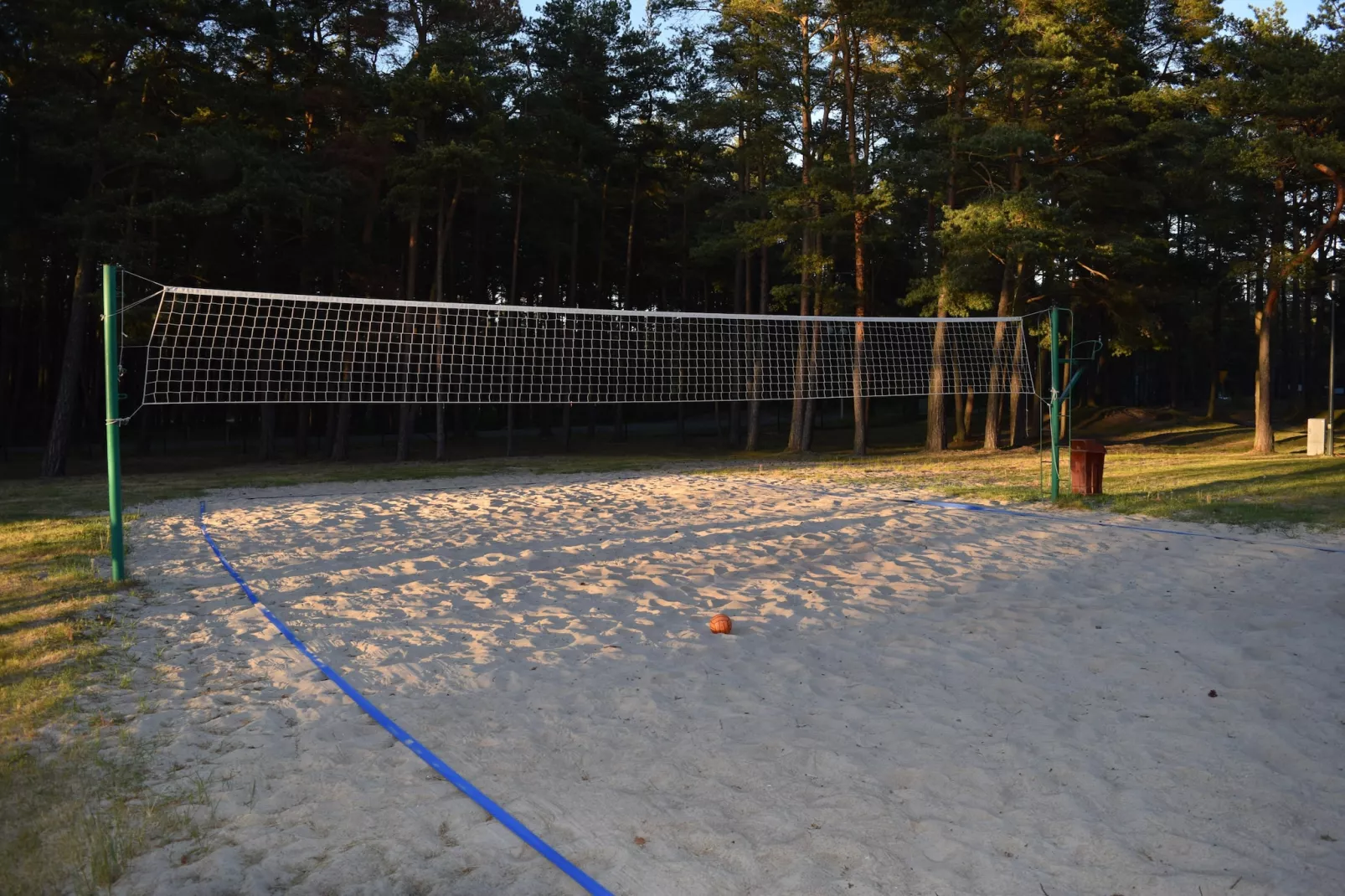 Piętrzowe domy wakacyjne w Rowach dla max 4 osób-Parkfaciliteiten