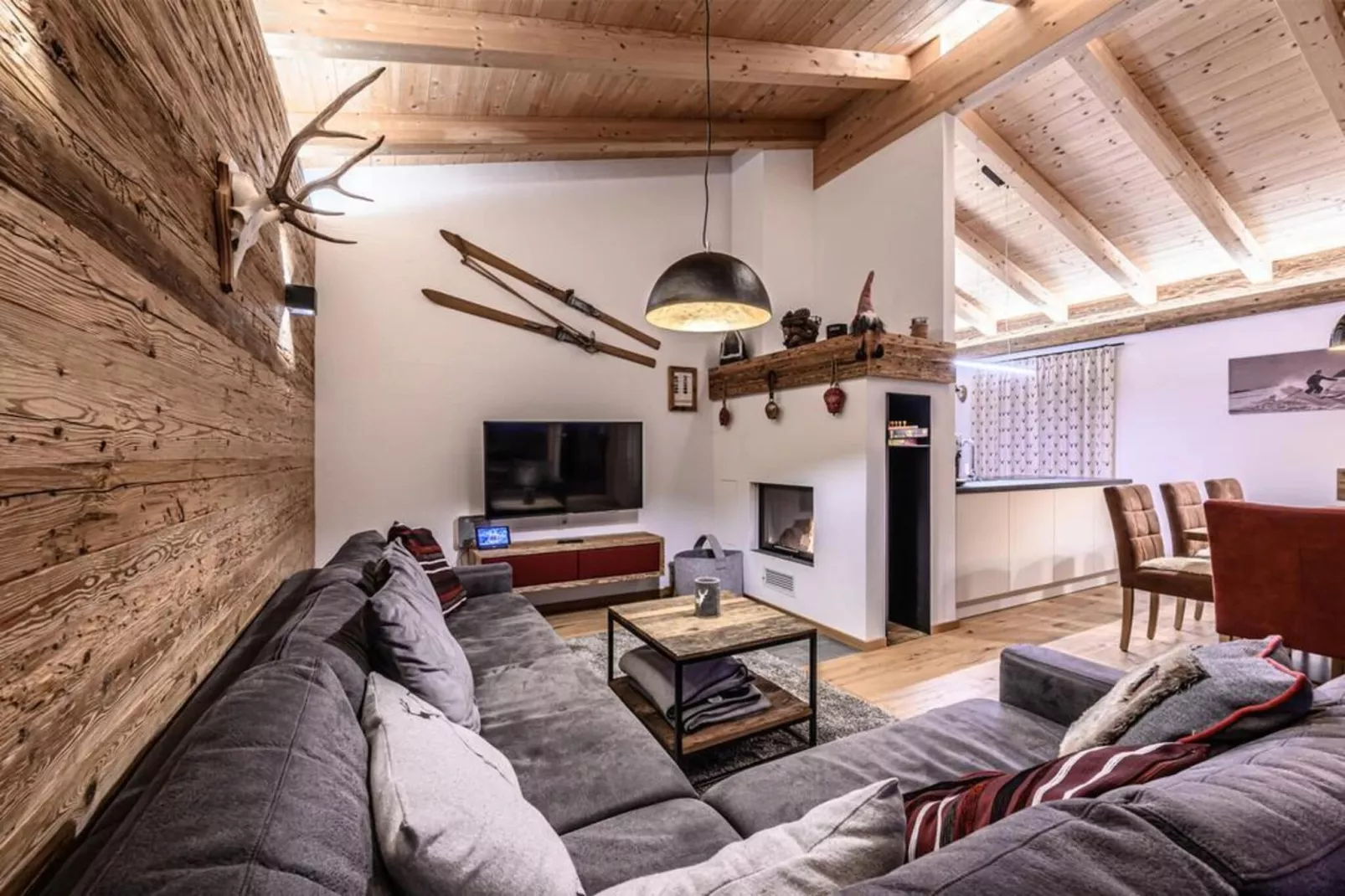 Nationalpark Chalet Schwarzes Hörndl - Woonkamer