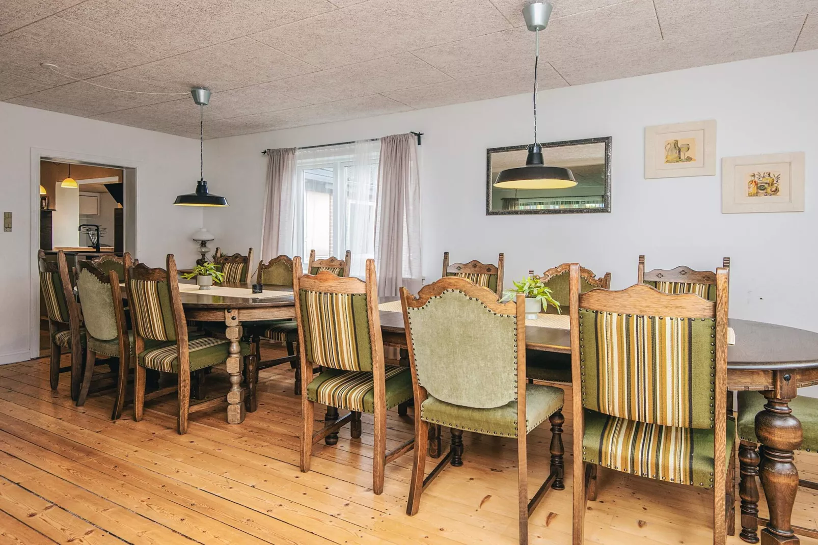 12 Personen vakantie huis in Bording - Binnen