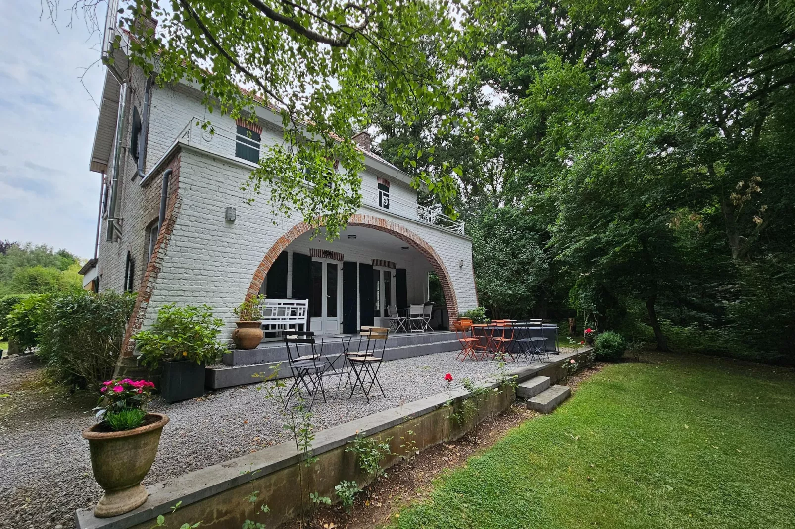 Au Lit de la Canelle - Buitenkant zomer