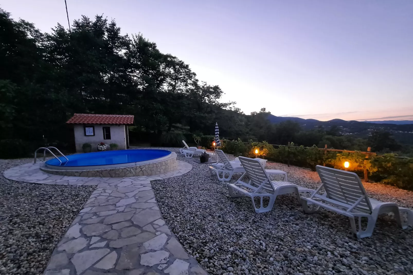 Holiday home Mikleus in Lovrec - Dobrec - ca 113 qm für 4 Erw 2 Kinder max 11 J - Zwembad