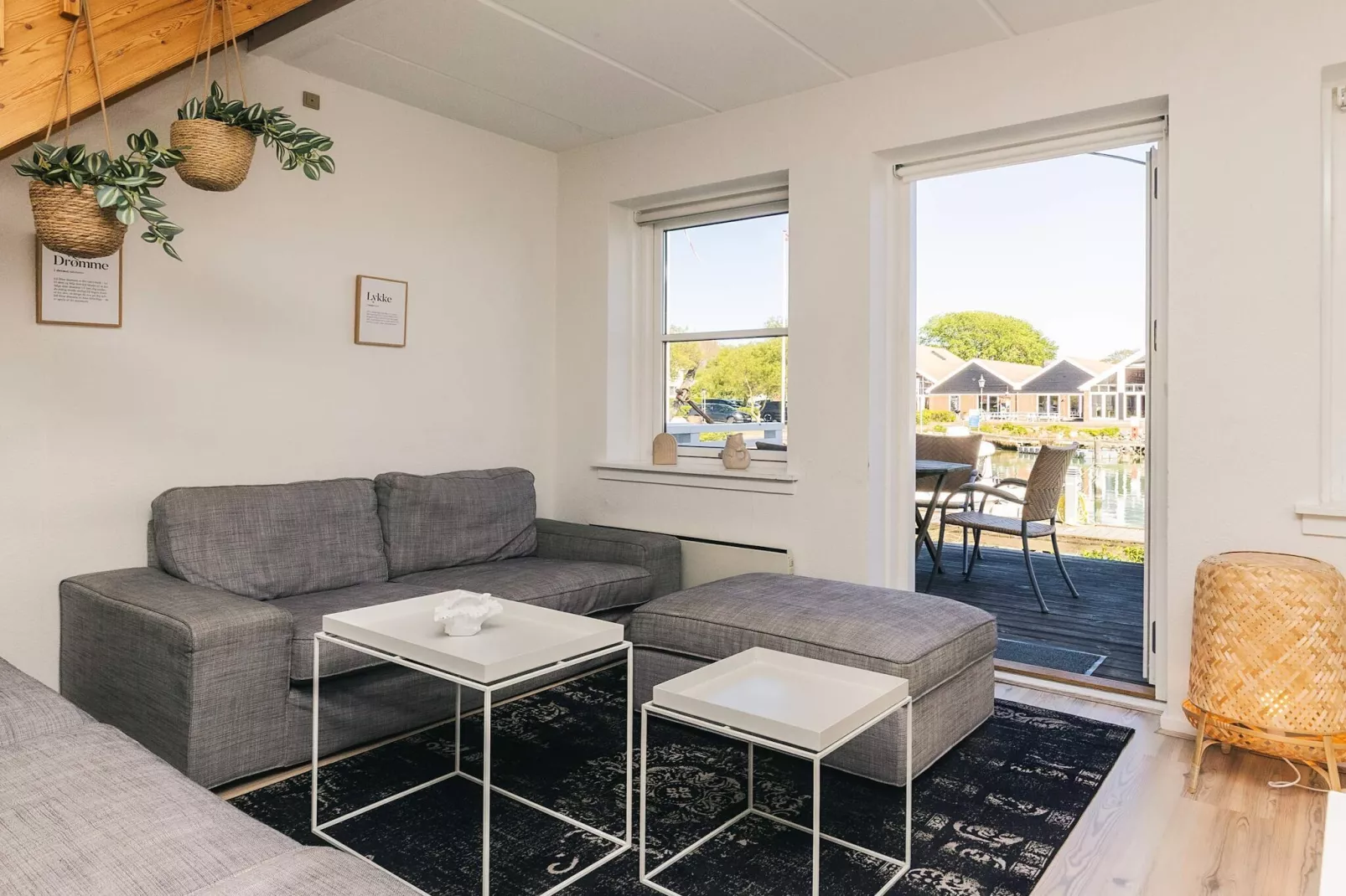 3 room,m/Harbour View,2 levels,Premiu - Binnen