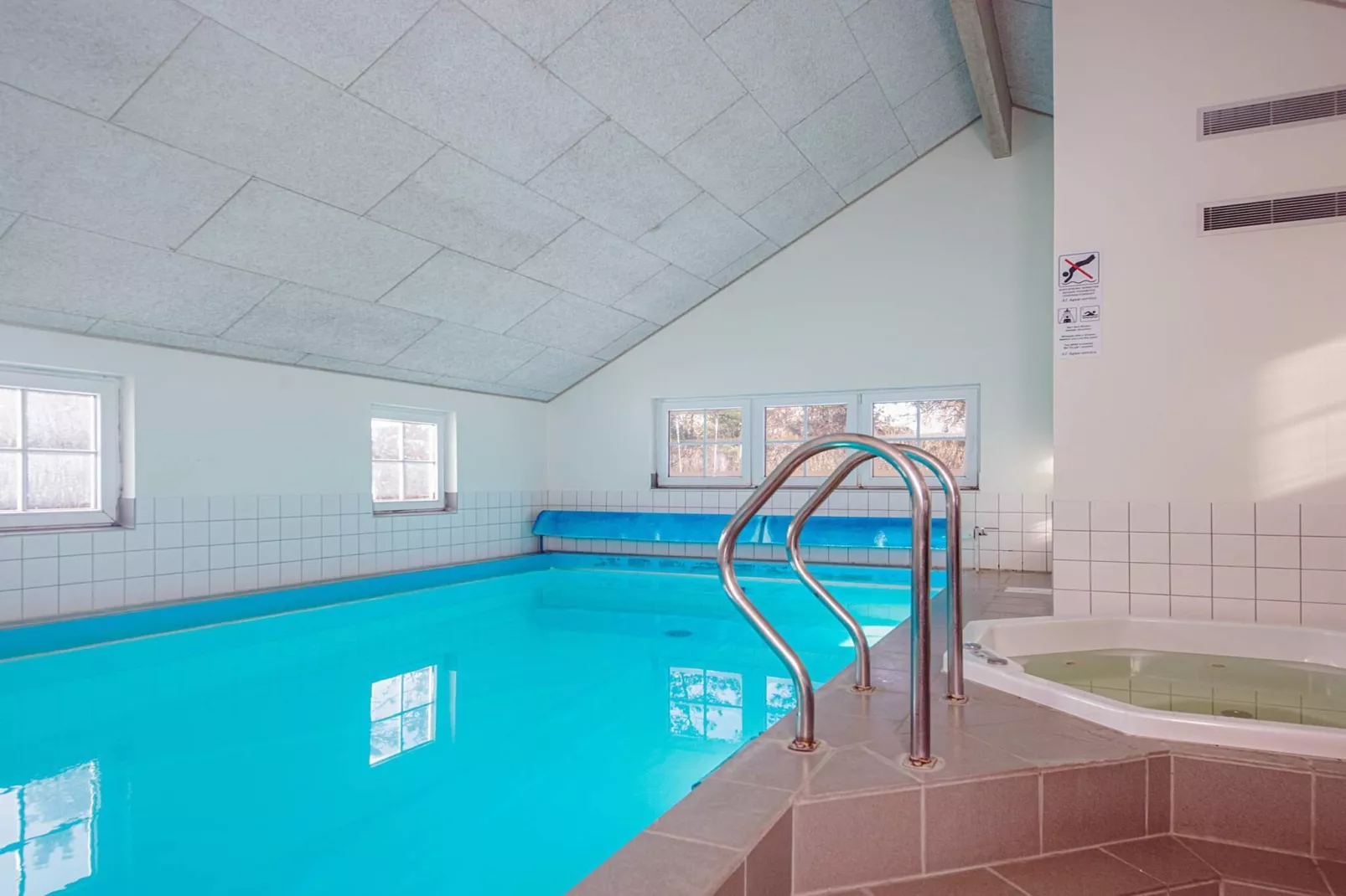 14 persoons vakantie huis in Blåvand - Zwembad