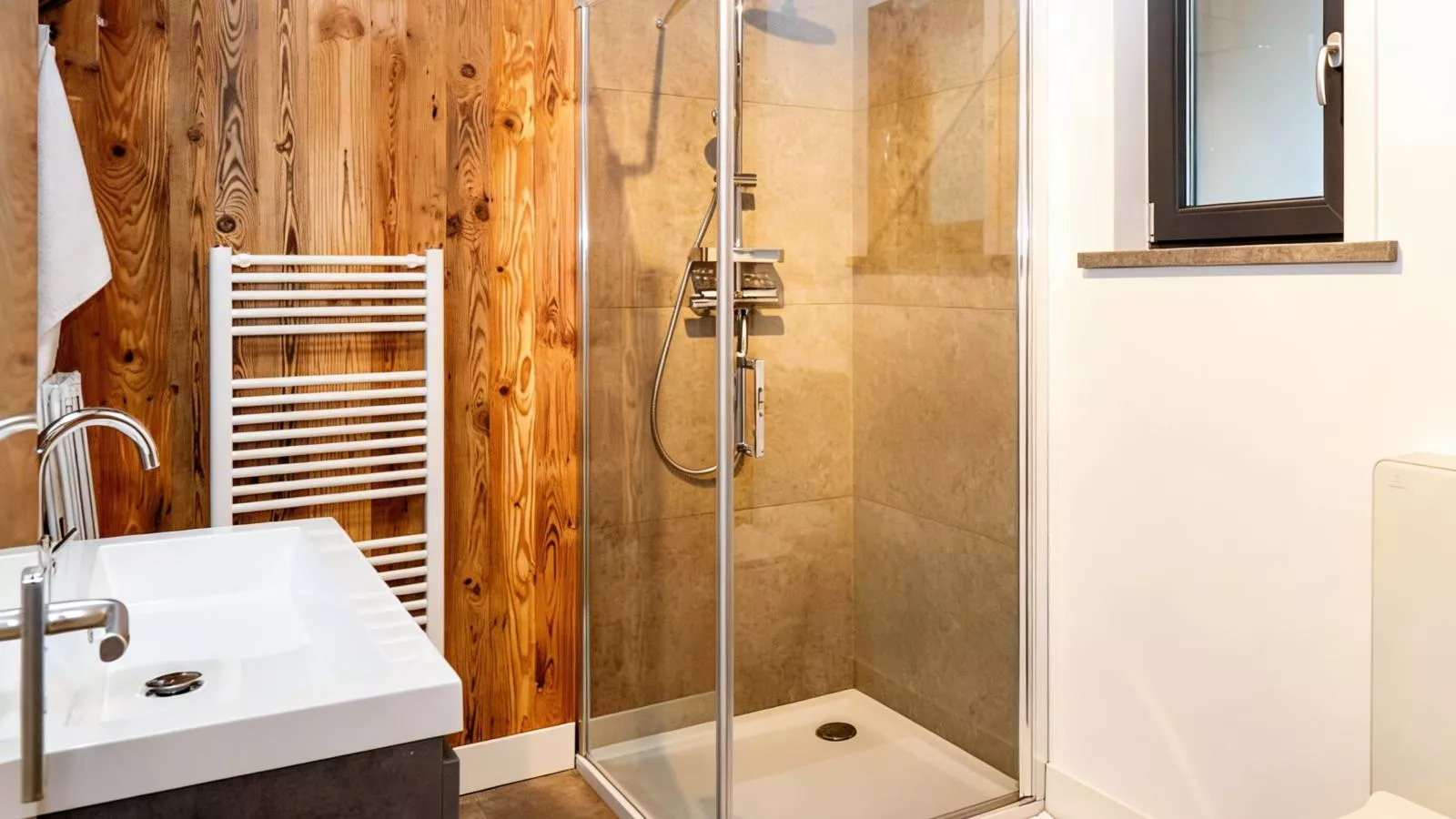 Seeblick am Afritzer See - Badkamer