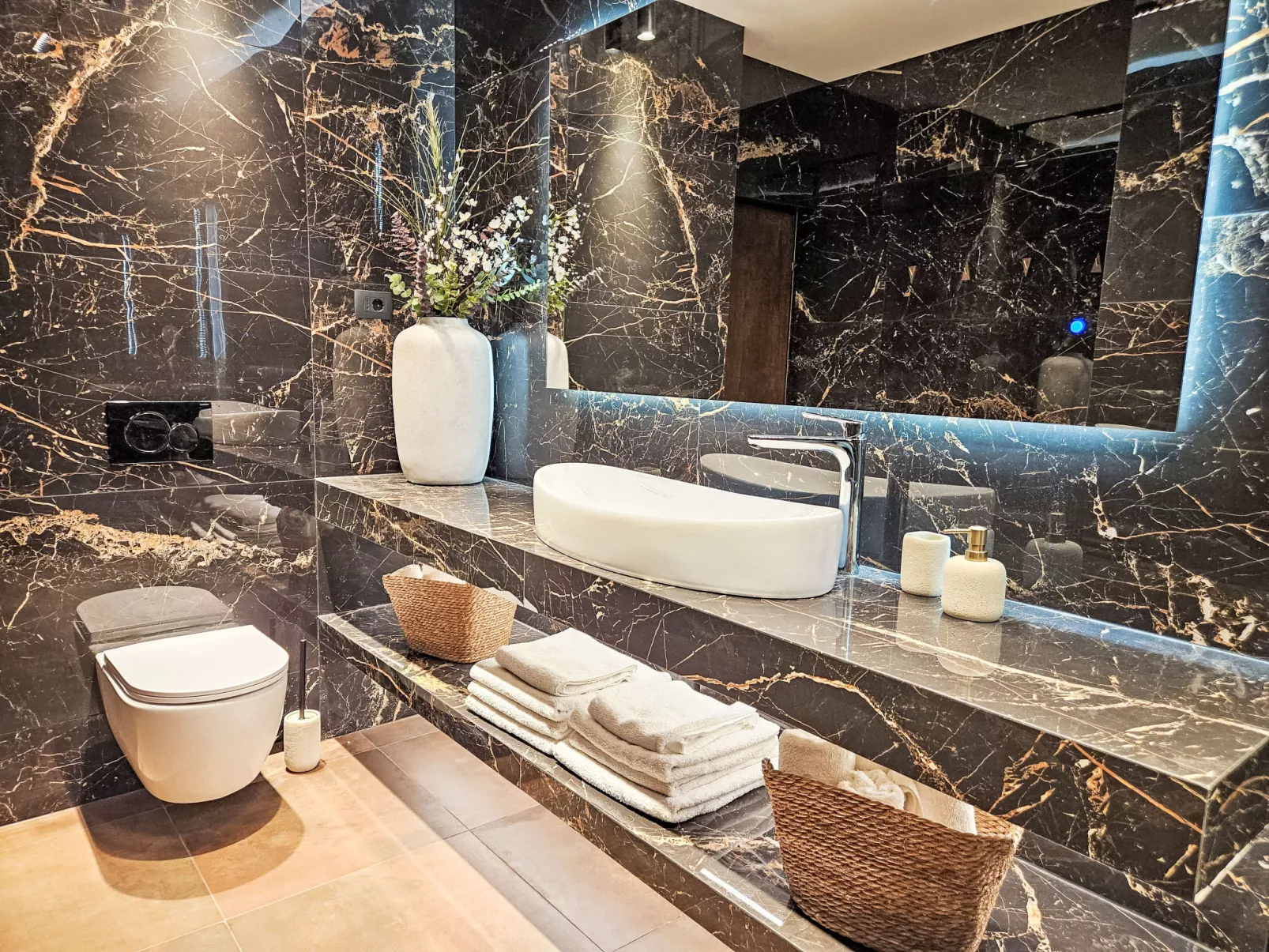 Villa Pinia - Binnen