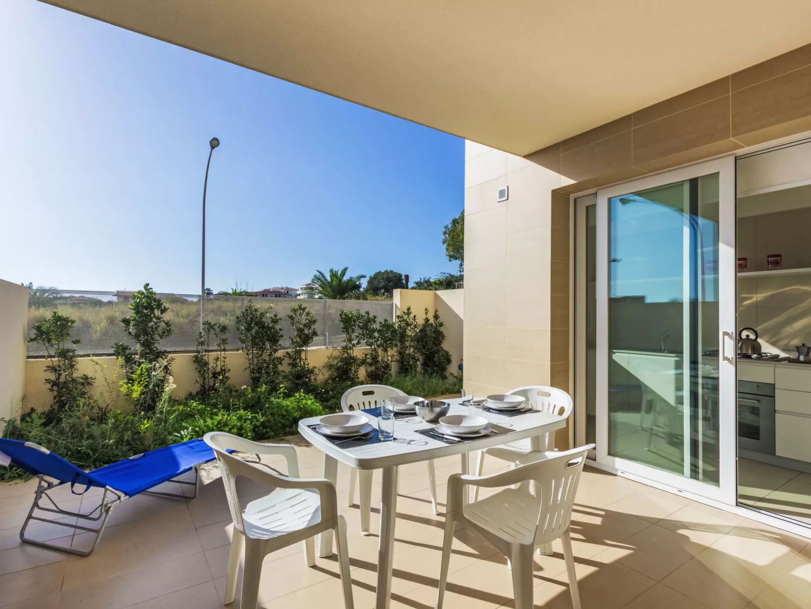 Appartamento con 3 camere al piano terra