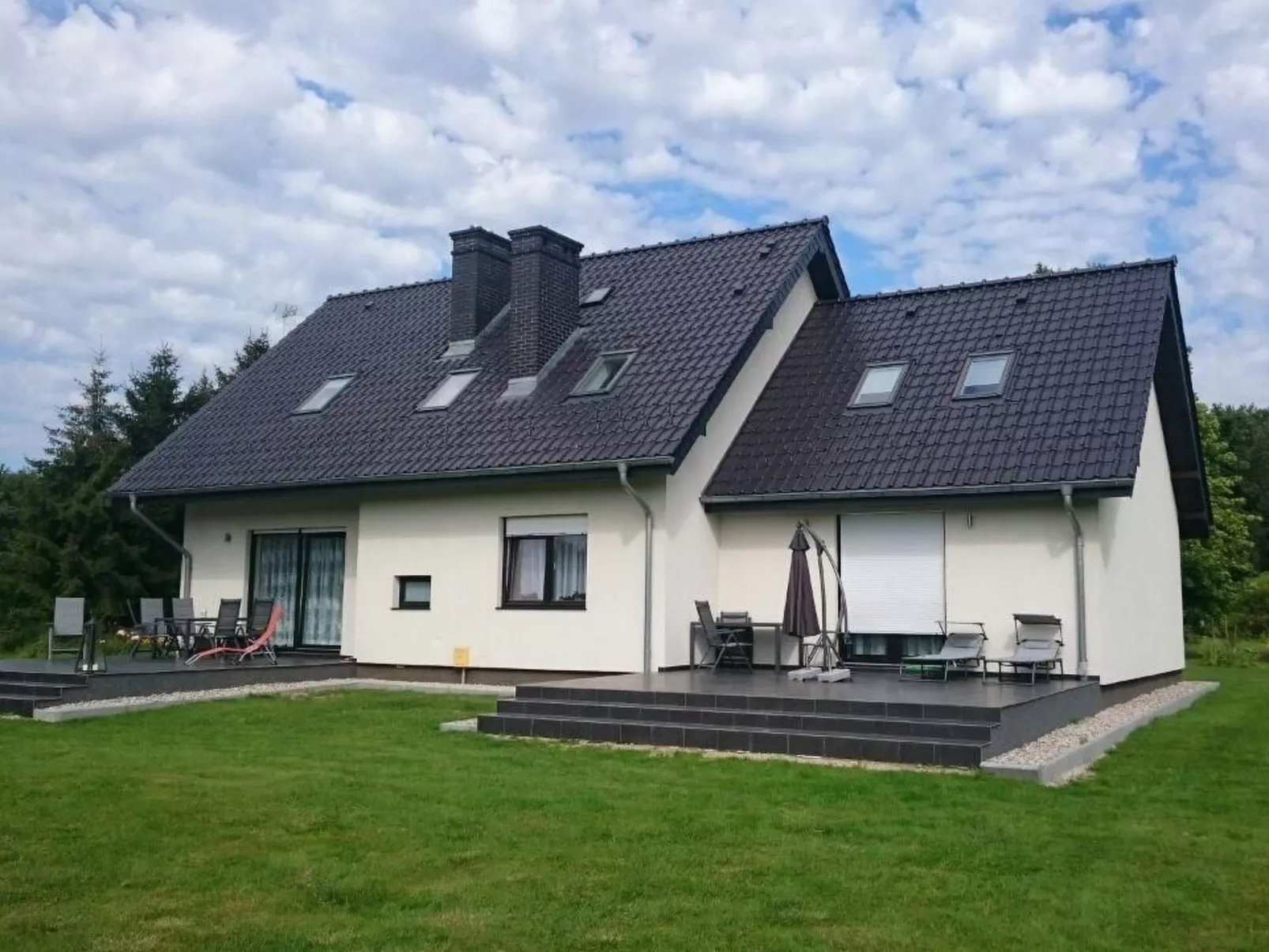 Wohnung in Naterki mit Terrasse, Garten und Grill