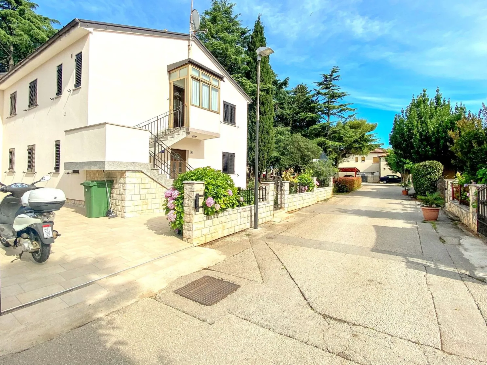 "Elena 2" direkt am Strand