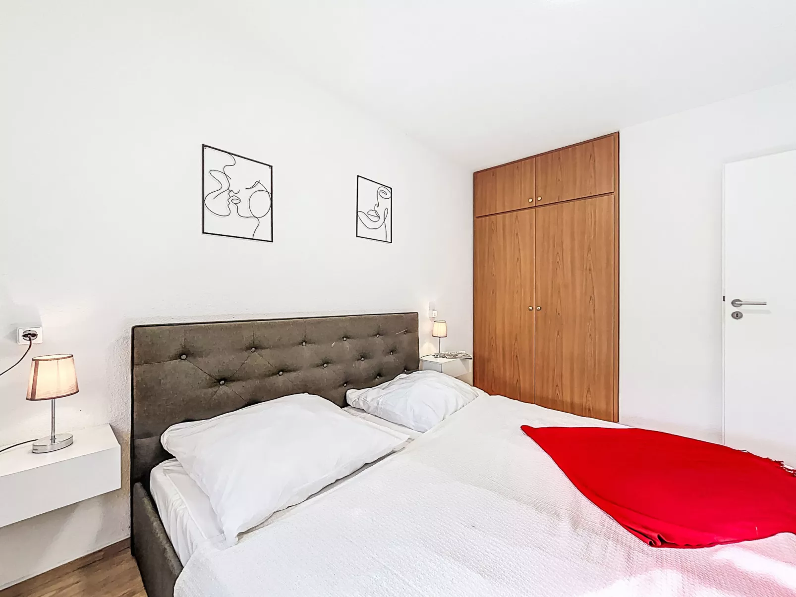 Schwesterchen - Binnen