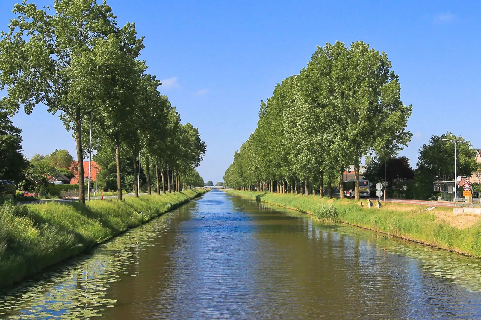 Karakteristiek landhuis met sauna-Gebieden zomer 1km