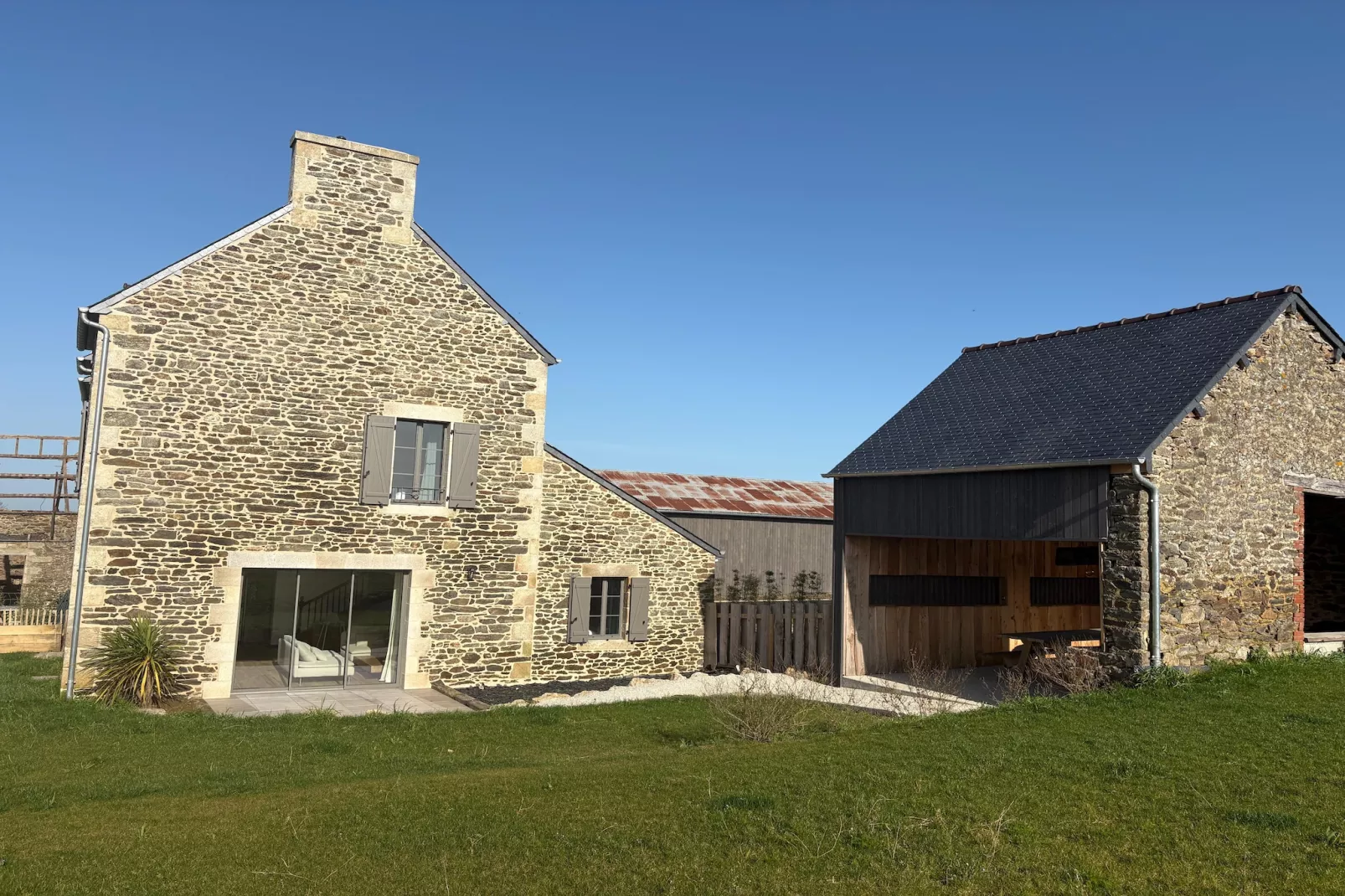 Joli gîte à Corseul - Exterieur winter