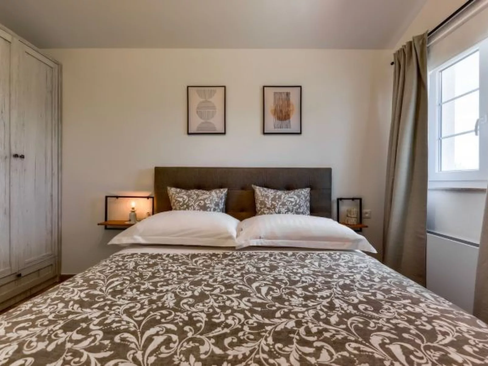 Villa Andamalu with heated pool