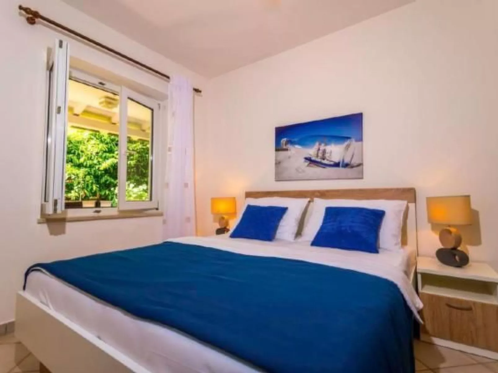 Wohnung in Pjescana Uvala mit Terrasse und Garte