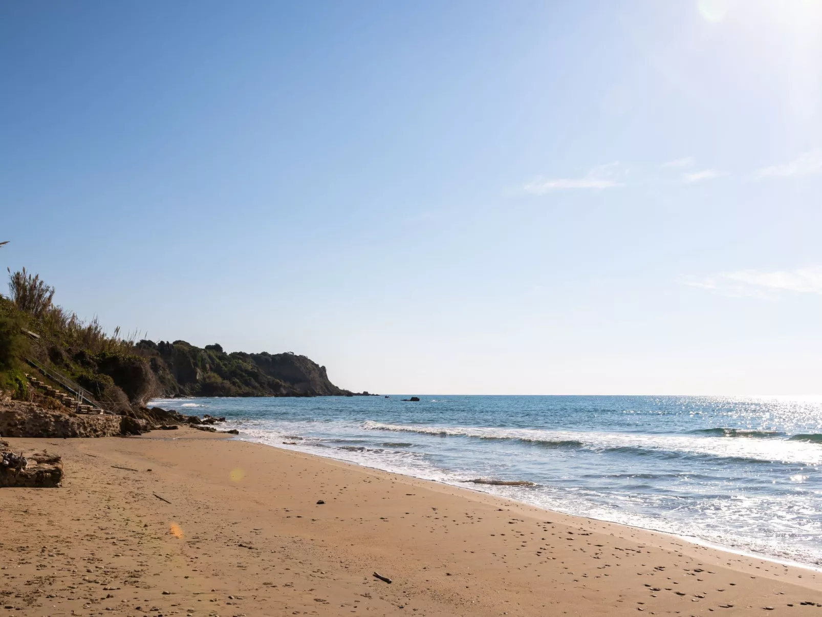 Idyllisch gelegene und luxuriöse Villa mit Veranda und Pavillon