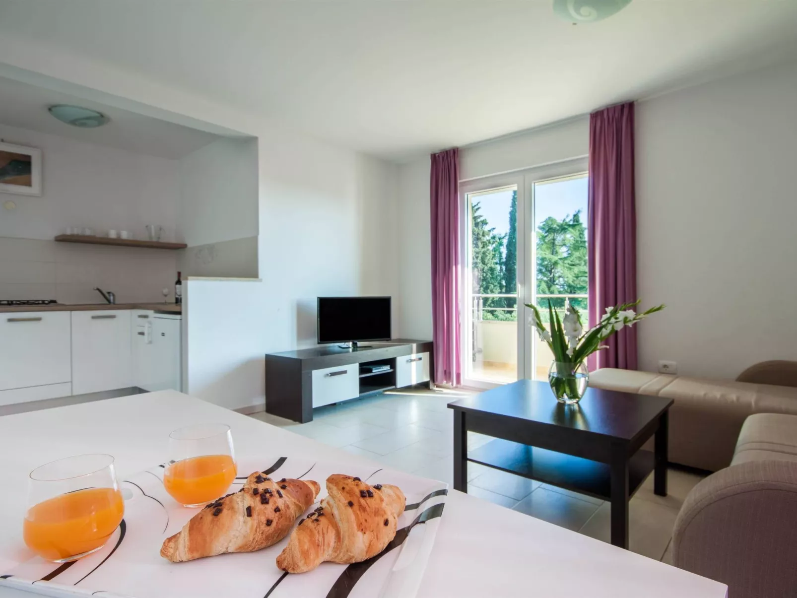 Wohnung in Monterol mit Terrasse und Garten