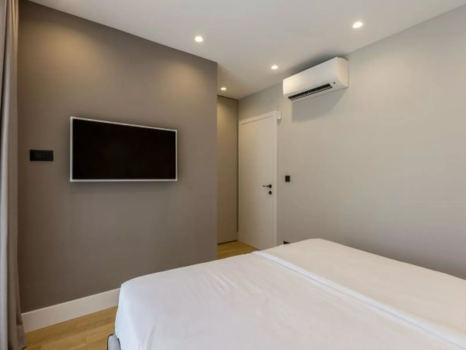 Beachfront villa Luce with seaview and pool