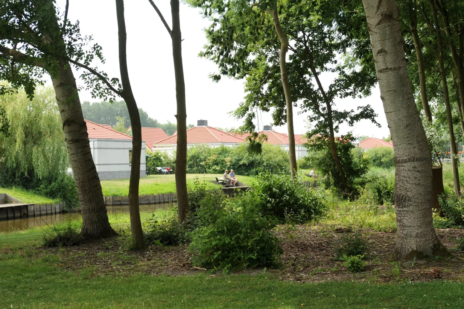 Villavakantiepark IJsselhof 11-Buitenkant zomer