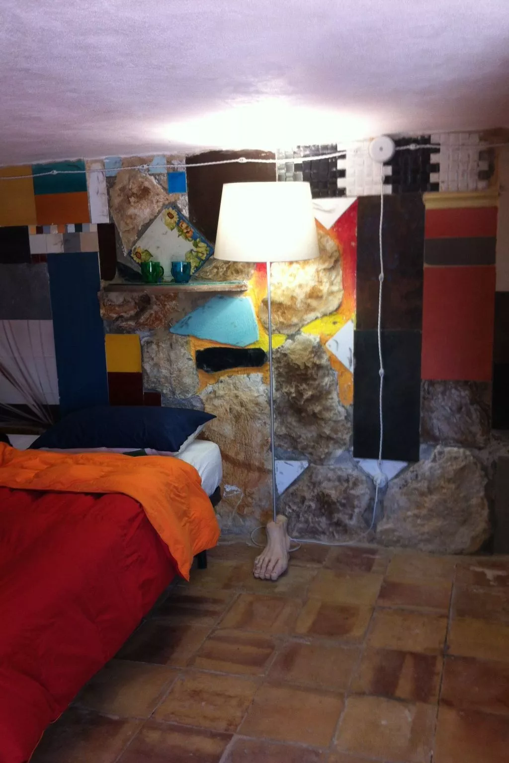 Giniusa' Studio mit Whirlpool-Badewanne