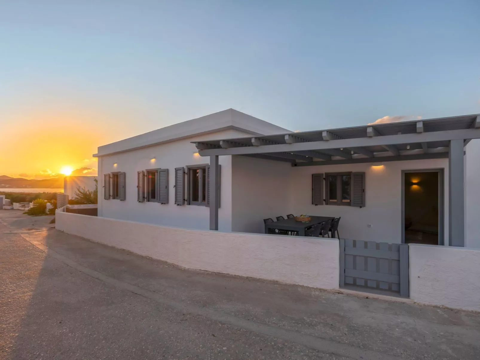 Sunset Gypsy stilvolles modernes Dorfhaus mit Whirlpool