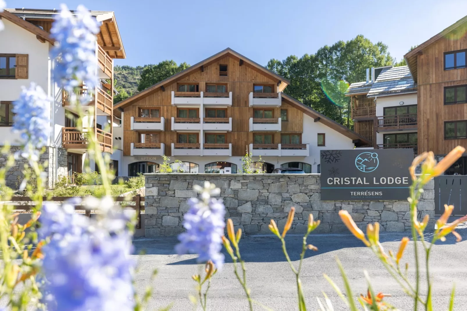 Le Cristal Lodge-RD2P - Buitenkant zomer