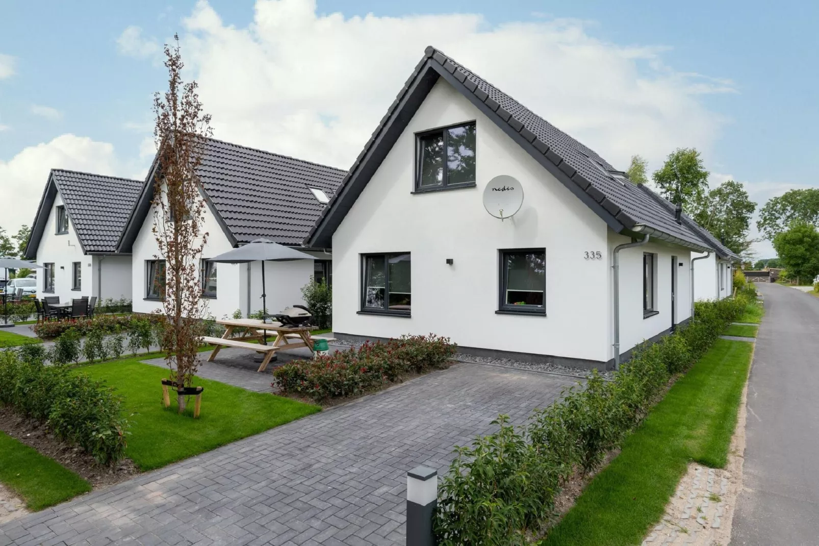 Holland Chalet Park Hensbroek 6-Tuinen zomer