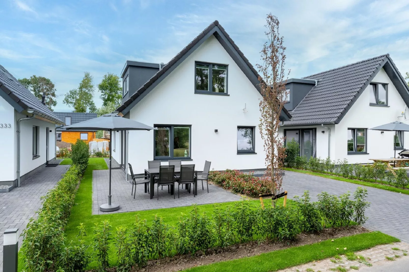 Holland Chalet Park Hensbroek 6-Tuinen zomer