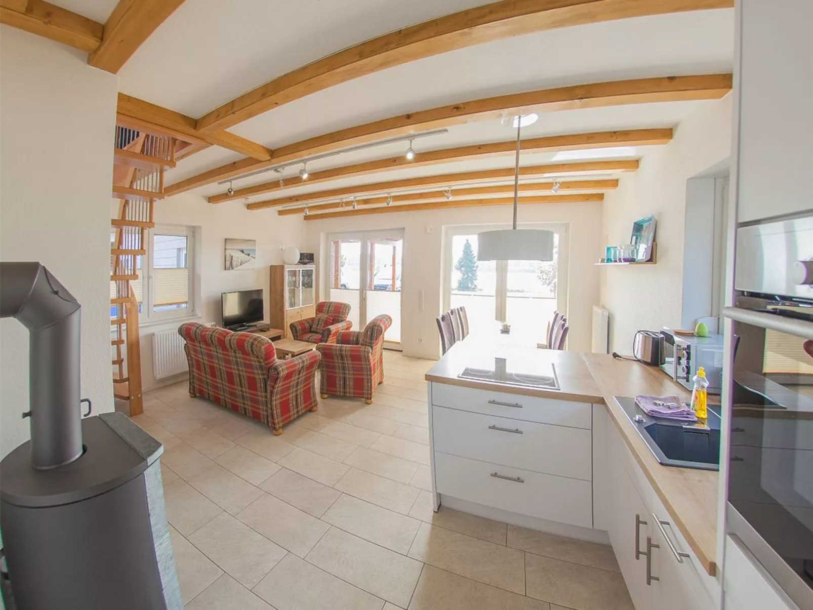 Mit atemberaubendem Blick auf den See