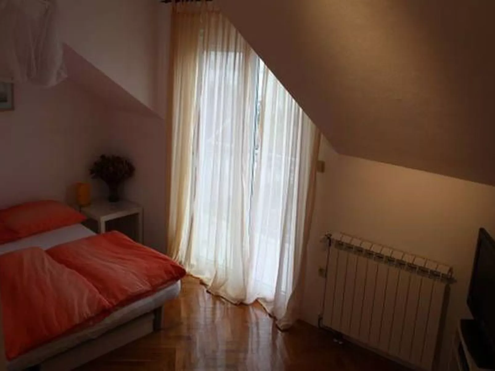 3. Etage Doppelbettzimmer ca. 20m² mit Balkon und Panoramameerblick Villa Milic