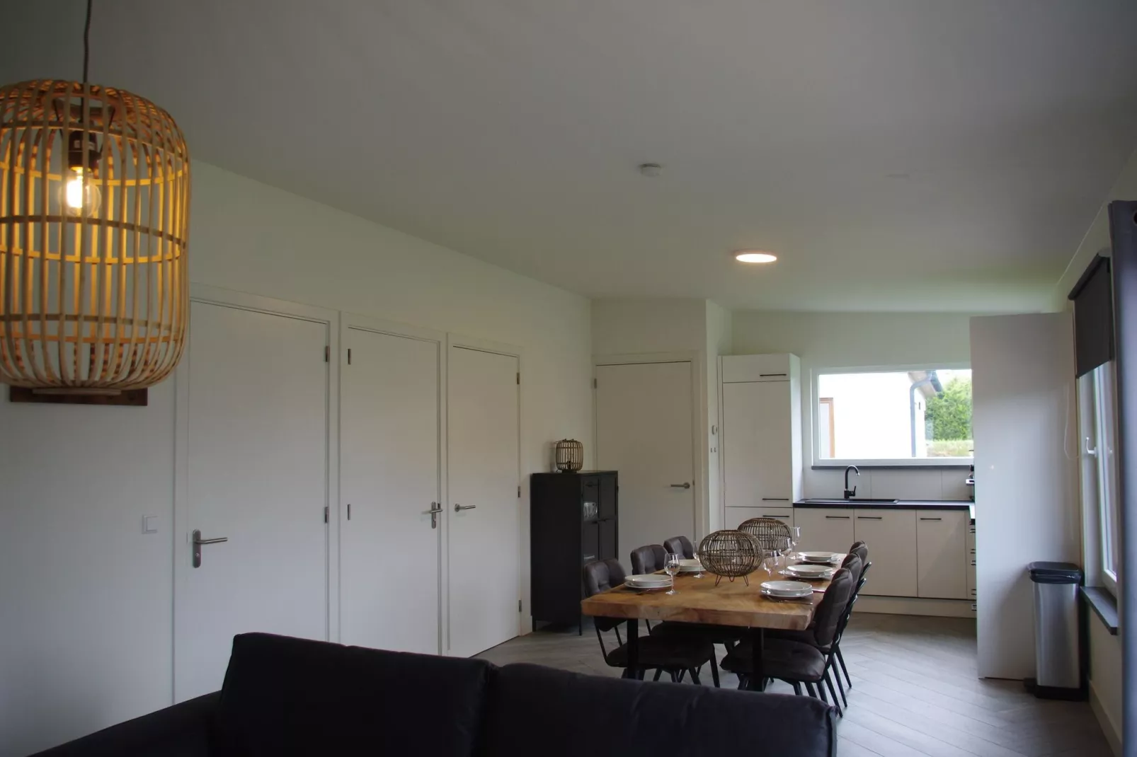 Holland Chalet Park Hensbroek 8-Eetkamer