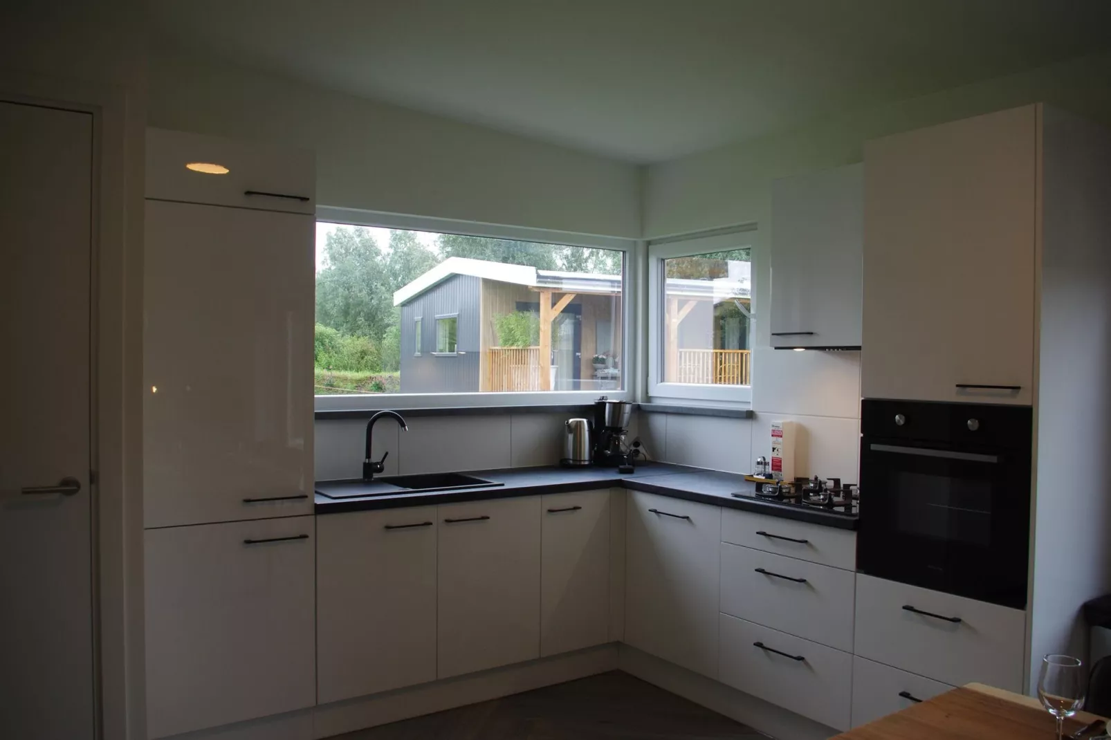 Holland Chalet Park Hensbroek 8-Keuken