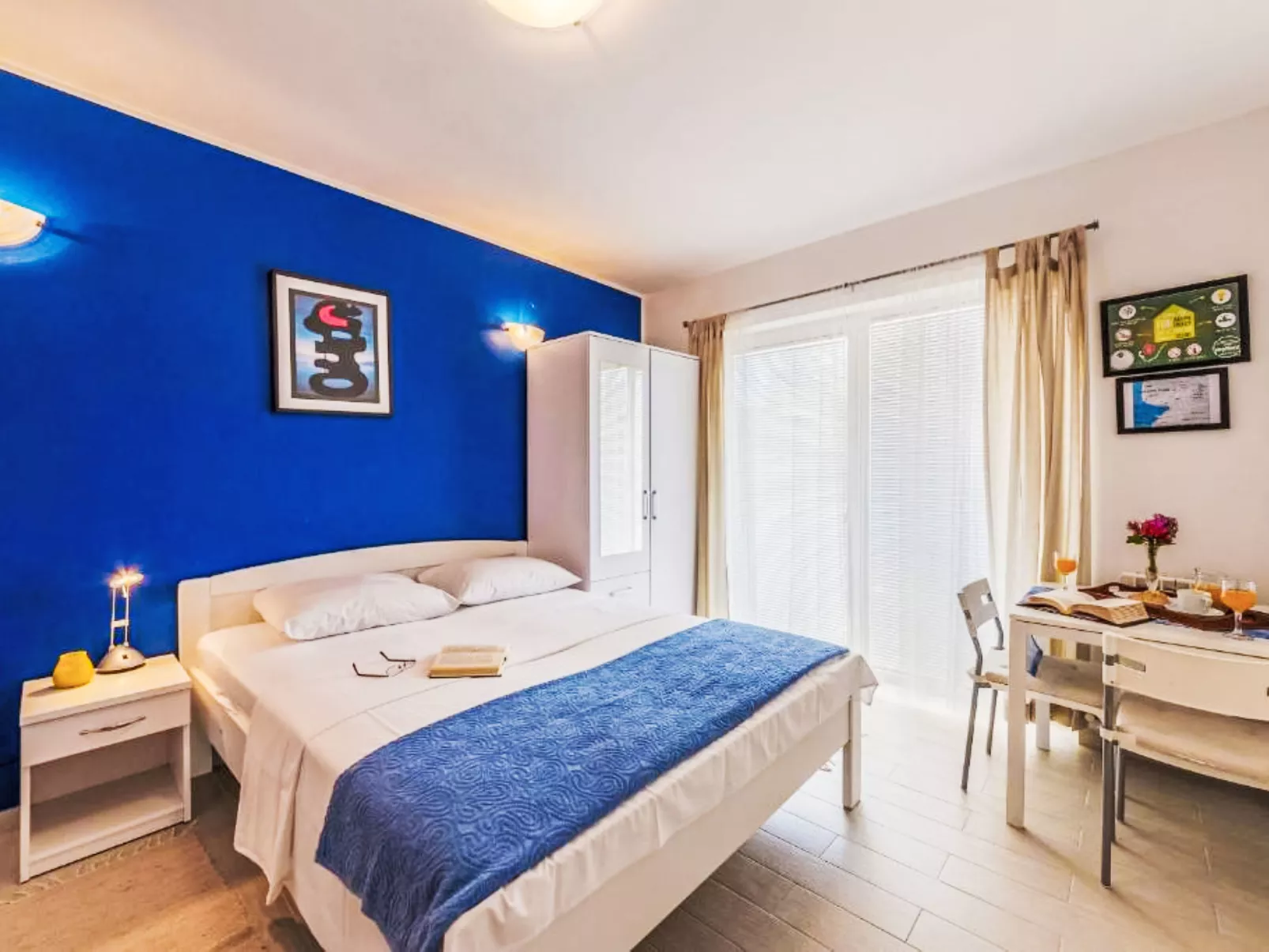 Villa Canaria studio