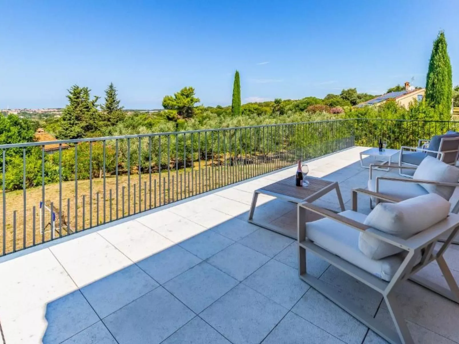 Zimmer "Olivengarten" mit Meerblick