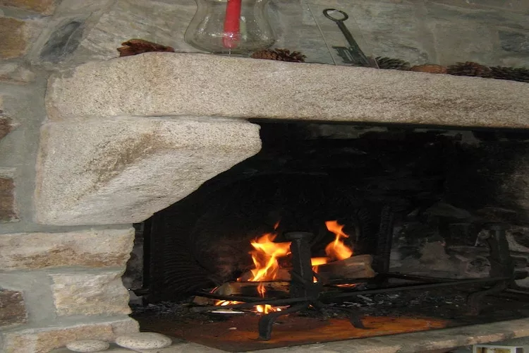 Holiday home St Jean-du-Doigt - Binnen