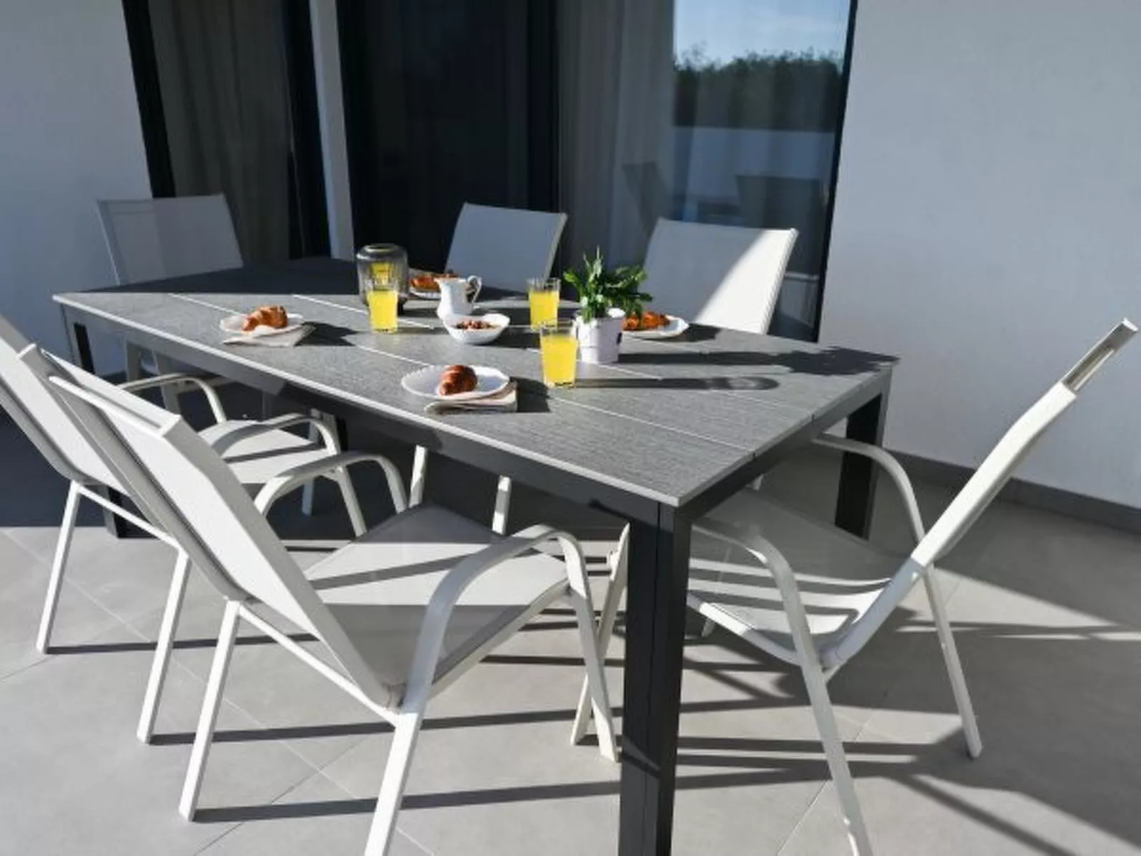 Villa Zara Blu with pool - Image-tags.info