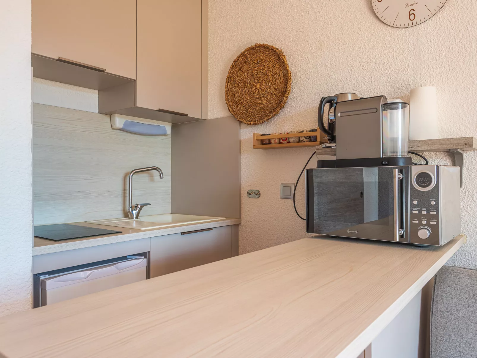 Les Canoubiers I - Binnen